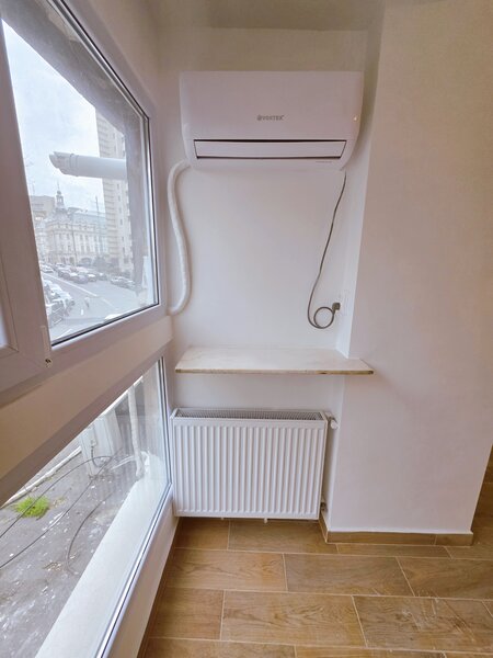 Garsoniera nemobilata Calea Victoriei Cismigiu etaj 1